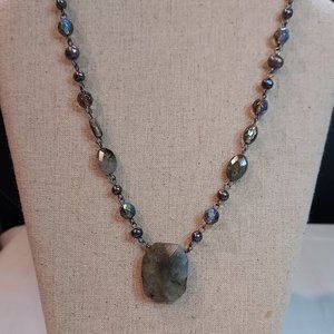 Lia Sophia Agate and Pearl Necklace 18"